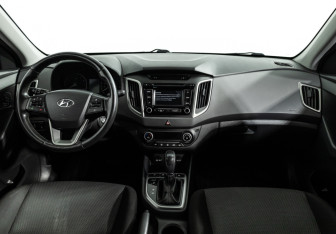 Подержанный автомобиль Hyundai Creta 2016 года (13 фото)