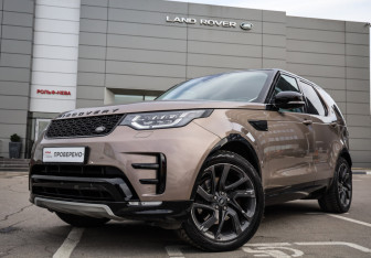 Подержанный автомобиль Land Rover Discovery 2017 года (1 фото)