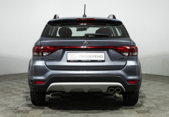 Подержанный автомобиль Kia Rio Hatchback 2019 года (6 фото)
