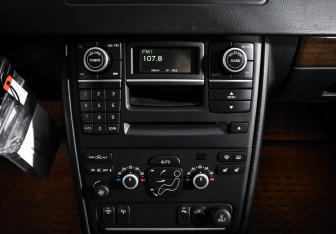 Подержанный автомобиль Volvo XC90 2011 года (18 фото)
