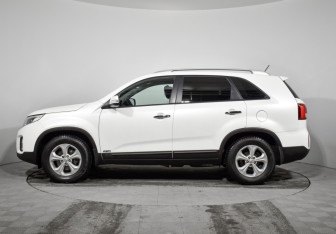 Подержанный автомобиль Kia Sorento 2020 года (7 фото)