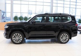 Новый Toyota Land Cruiser Suv 2026 (2 фото)