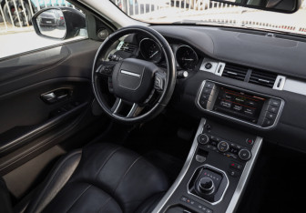 Подержанный автомобиль Land Rover Range Rover Evoque 2018 года (11 фото)