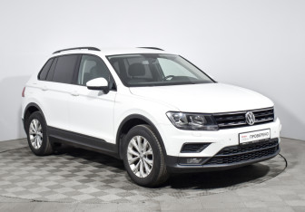 Подержанный автомобиль Volkswagen Tiguan 2018 года (3 фото)