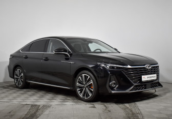 Подержанный автомобиль Chery Arrizo 8 2023 года (3 фото)