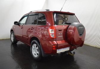 Подержанный автомобиль Chery Tiggo (T11) 2014 года (7 фото)