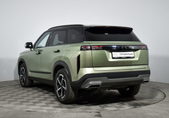 Подержанный автомобиль Jaecoo J7 2023 года (7 фото)