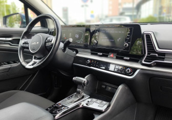 Подержанный автомобиль Kia Sportage 2022 года (17 фото)