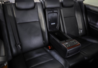 Подержанный автомобиль Toyota Camry Sedan 2011 года (25 фото)