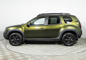 Подержанный автомобиль Renault Duster 2020 года (8 фото)