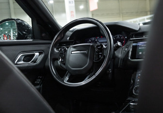Подержанный автомобиль Land Rover Range Rover Velar 2019 года (14 фото)