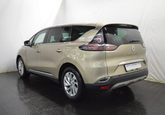 Подержанный автомобиль Renault Espace 2016 года (7 фото)