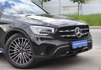 Подержанный автомобиль Mercedes-Benz GLC Coupe 2020 года (10 фото)