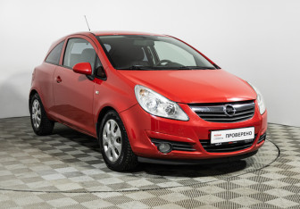 Подержанный автомобиль Opel Corsa 2010 года (3 фото)