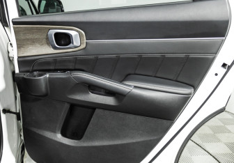 Подержанный автомобиль Kia Sorento 2020 года (28 фото)