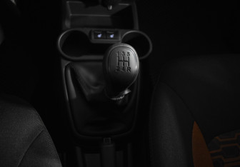 Подержанный автомобиль LADA (ВАЗ) Granta Wagon 2023 года (17 фото)