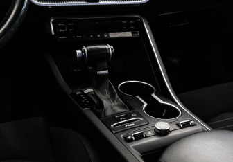 Подержанный автомобиль Kia K5 2021 года (15 фото)