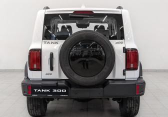 Новый Tank 300 2024 (6 фото)