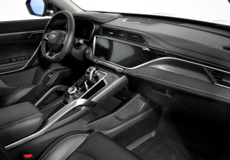 Подержанный автомобиль Geely Atlas Pro 2023 года (14 фото)