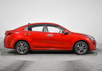 Подержанный автомобиль Kia Rio Sedan 2020 года (4 фото)
