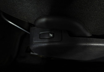 Подержанный автомобиль LADA (ВАЗ) Largus Wagon 2014 года (16 фото)