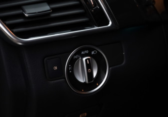 Подержанный автомобиль Mercedes-Benz GLE 2018 года (15 фото)