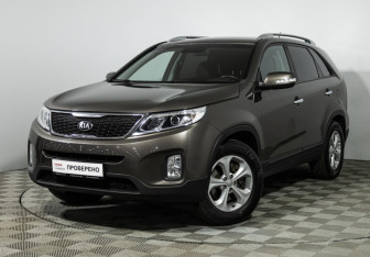 Подержанный автомобиль Kia Sorento 2016 года (1 фото)