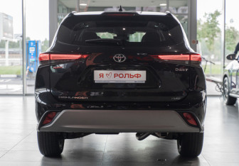 Новый Toyota Highlander 2025 (6 фото)