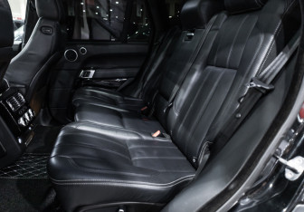 Подержанный автомобиль Land Rover Range Rover 2014 года (11 фото)