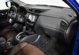 Подержанный автомобиль Nissan Qashqai 2020 года (14 фото)