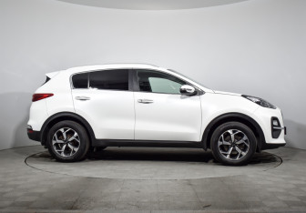 Подержанный автомобиль Kia Sportage 2020 года (4 фото)