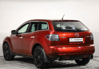 Подержанный автомобиль Mazda CX-7 2007 года (7 фото)