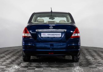 Подержанный автомобиль Nissan Tiida Sedan 2008 года (6 фото)