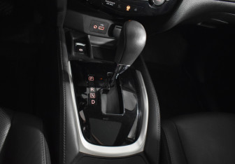 Подержанный автомобиль Nissan Qashqai 2021 года (17 фото)