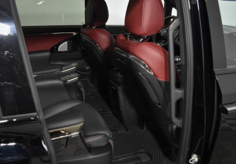 Подержанный автомобиль GAC M8 2024 года (13 фото)