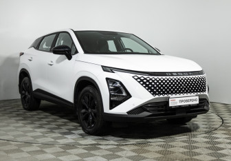 Подержанный автомобиль Omoda C5 2024 года (3 фото)