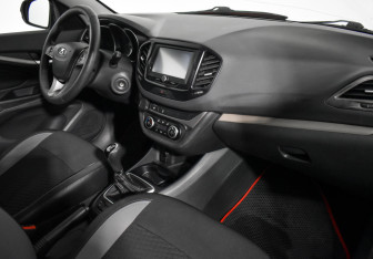 Подержанный автомобиль LADA (ВАЗ) Vesta Sedan 2016 года (12 фото)