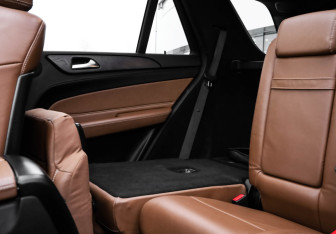 Подержанный автомобиль Mercedes-Benz GLE 2017 года (31 фото)