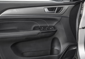 Подержанный автомобиль Haval M6 2024 года (20 фото)