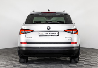 Подержанный автомобиль Skoda Kodiaq 2018 года (8 фото)