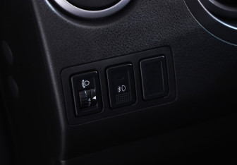Подержанный автомобиль Suzuki Grand Vitara 2008 года (16 фото)