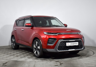 Подержанный автомобиль Kia Soul 2022 года (3 фото)