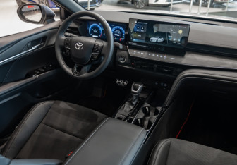 Новый Toyota Camry Sedan 2025 (25 фото)