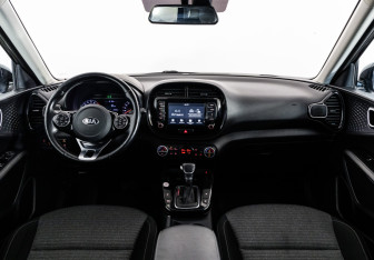 Подержанный автомобиль Kia Soul 2019 года (10 фото)