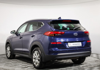 Подержанный автомобиль Hyundai Tucson 2020 года (7 фото)