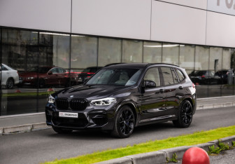 Подержанный автомобиль BMW X3 M 2020 года (2 фото)