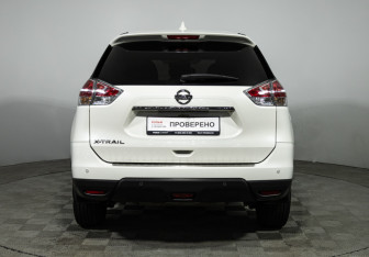 Подержанный автомобиль Nissan X-Trail 2018 года (6 фото)