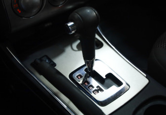 Подержанный автомобиль Mitsubishi Galant Sedan 2008 года (16 фото)