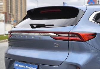 Подержанный автомобиль Exeed TXL 2024 года (7 фото)