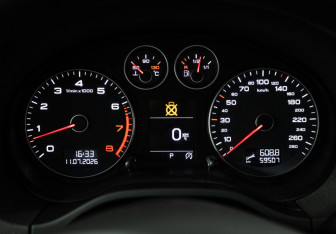 Подержанный автомобиль Audi A3 Hatchback 2012 года (12 фото)